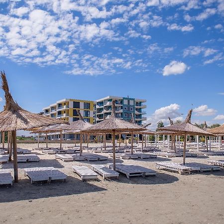 Constantinos Apartment Mamaia Nord Navodari Exterior photo
