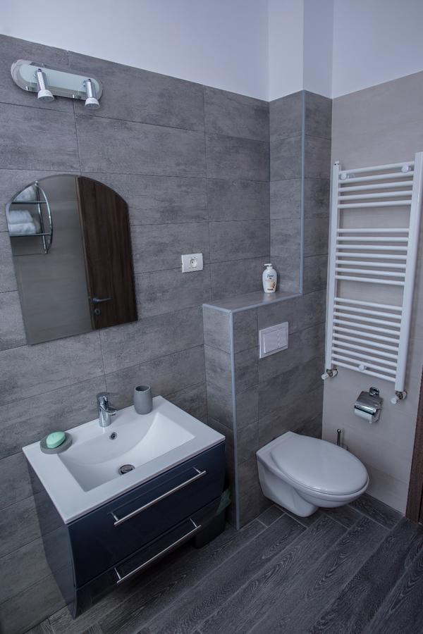 Constantinos Apartment Mamaia Nord Navodari Exterior photo